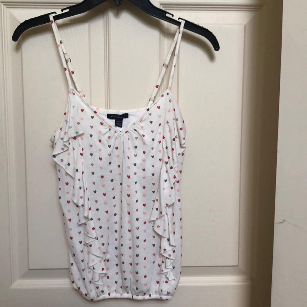 White uffle tank top with pink/brown hearts